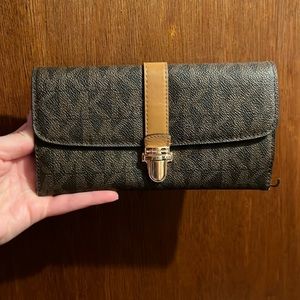 Michael Kors Brown Signature Wallet